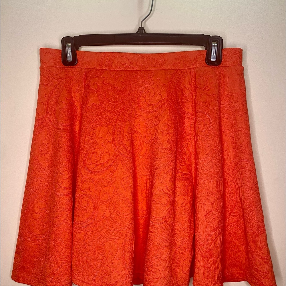 Mini skirt - Picture 2 of 4